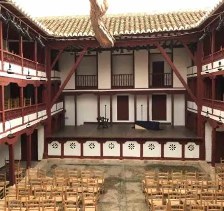 Hotel Retiro Del Teatro 3*