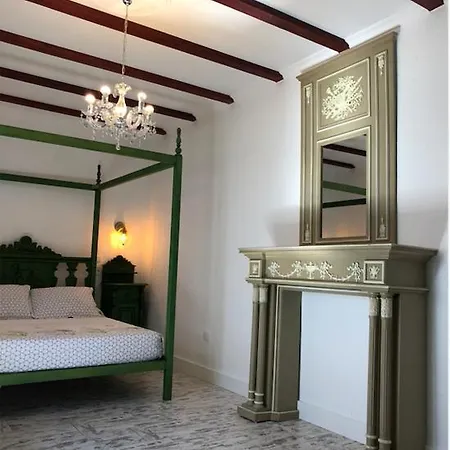 Retiro Del Teatro Hotel